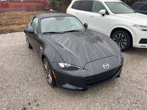 Used 2021 MAZDA MX-5 Miata Grand Touring image 2