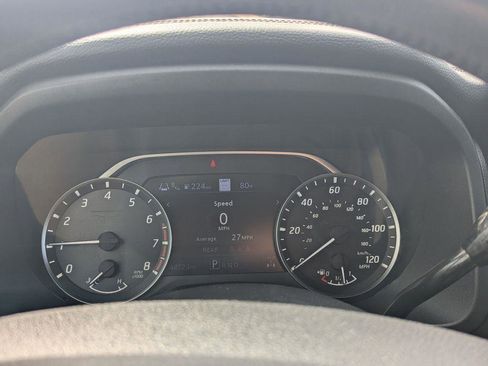 Used 2023 Nissan Titan Platinum Reserve w/ Moonroof Package AWD/4WD image 34