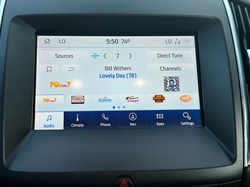 Used 2020 Ford Edge Titanium w/ Equipment Group 301A AWD/4WD image 14