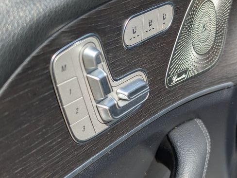Used 2021 Mercedes-Benz GLS 450 4MATIC image 43