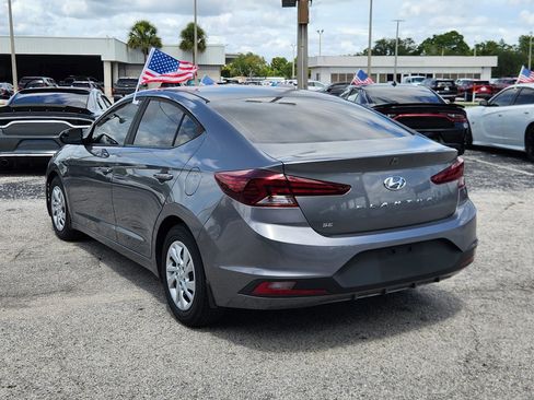 Used 2019 Hyundai Elantra SE image 6