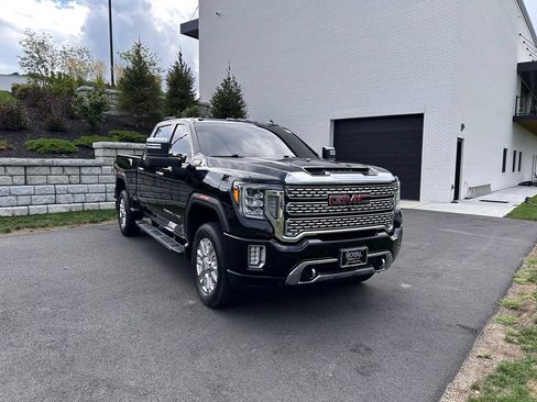 Certified 2020 GMC Sierra 2500 Denali w/ Denali Ultimate Package AWD/4WD image 1