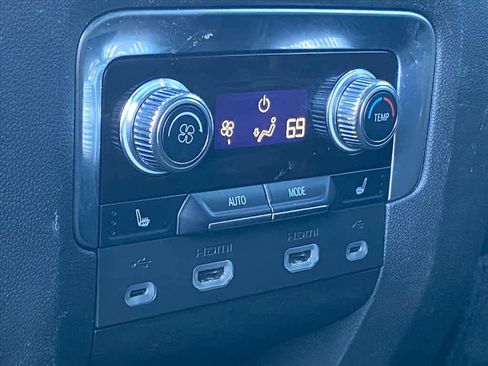 Used 2021 GMC Yukon XL Denali w/ LPO, Illumination Package image 26