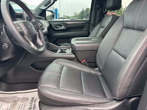 Used 2023 Chevrolet Tahoe RST w/ Sport Performance Package RWD image 10