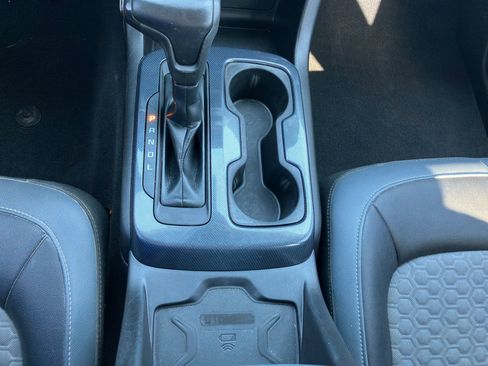 Used 2019 Chevrolet Colorado Z71 AWD/4WD image 23