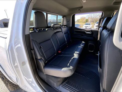 Certified 2022 Chevrolet Silverado 1500 RST image 19