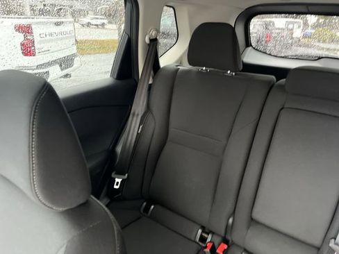 Used 2024 Nissan Rogue S image 4