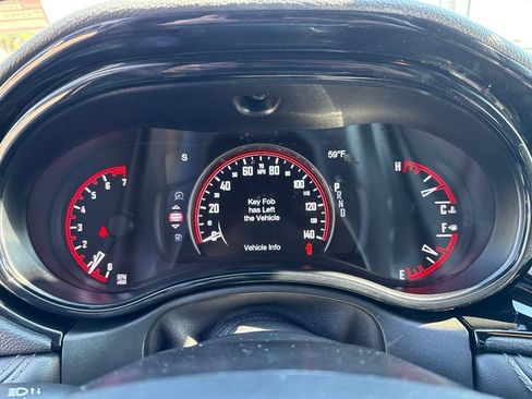 Used 2023 Dodge Durango SXT AWD/4WD image 18