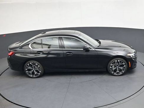 Certified 2026 BMW 330i Sedan w/ Premium Package RWD image 23