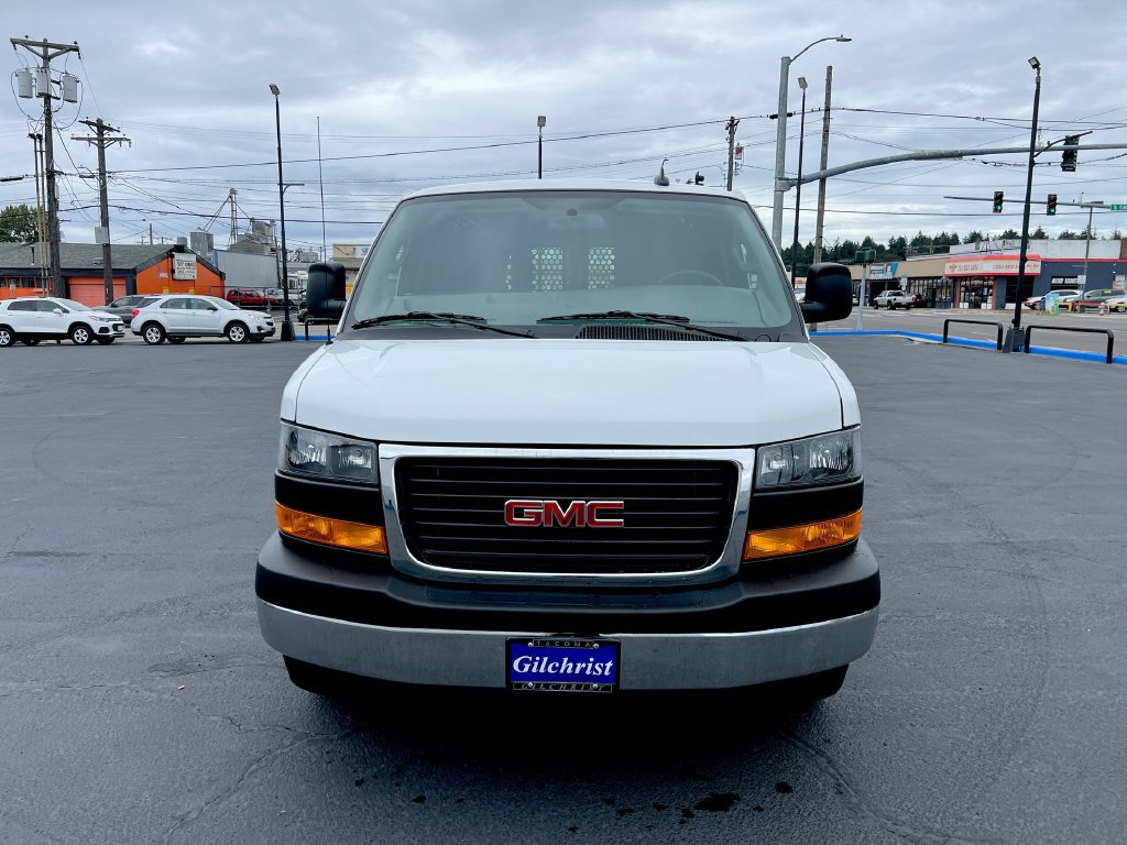 Used 2025 GMC Savana 2500 w/ Driver Convenience Package RWD image 24