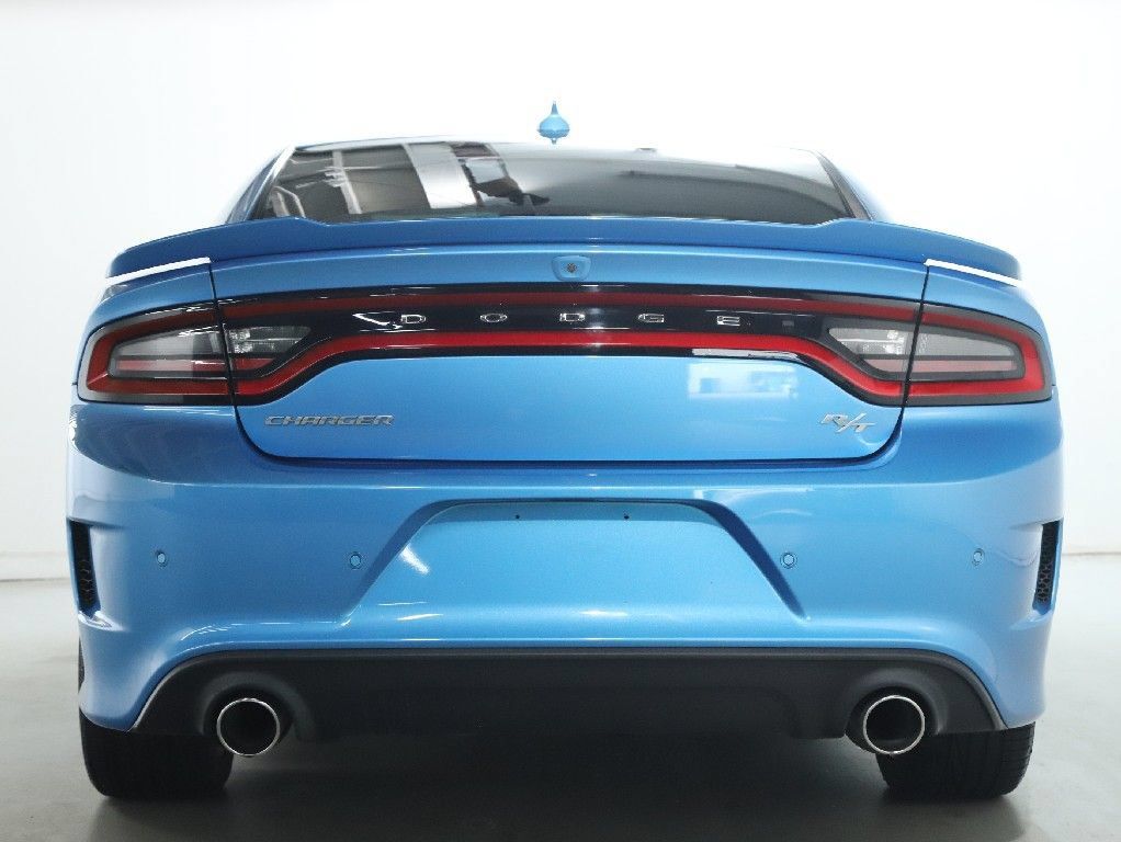 Used 2023 Dodge Charger R/T w/ Plus Group RWD image 40