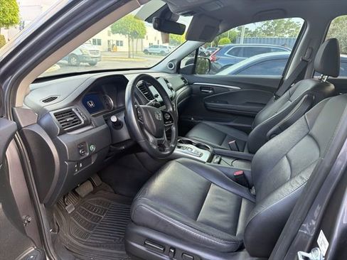 Used 2022 Honda Pilot Special Edition image 4
