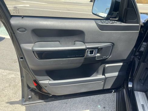 Used 2012 Land Rover Range Rover Supercharged AWD/4WD image 9