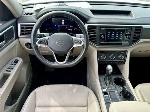 Certified 2023 Volkswagen Atlas SE FWD image 15
