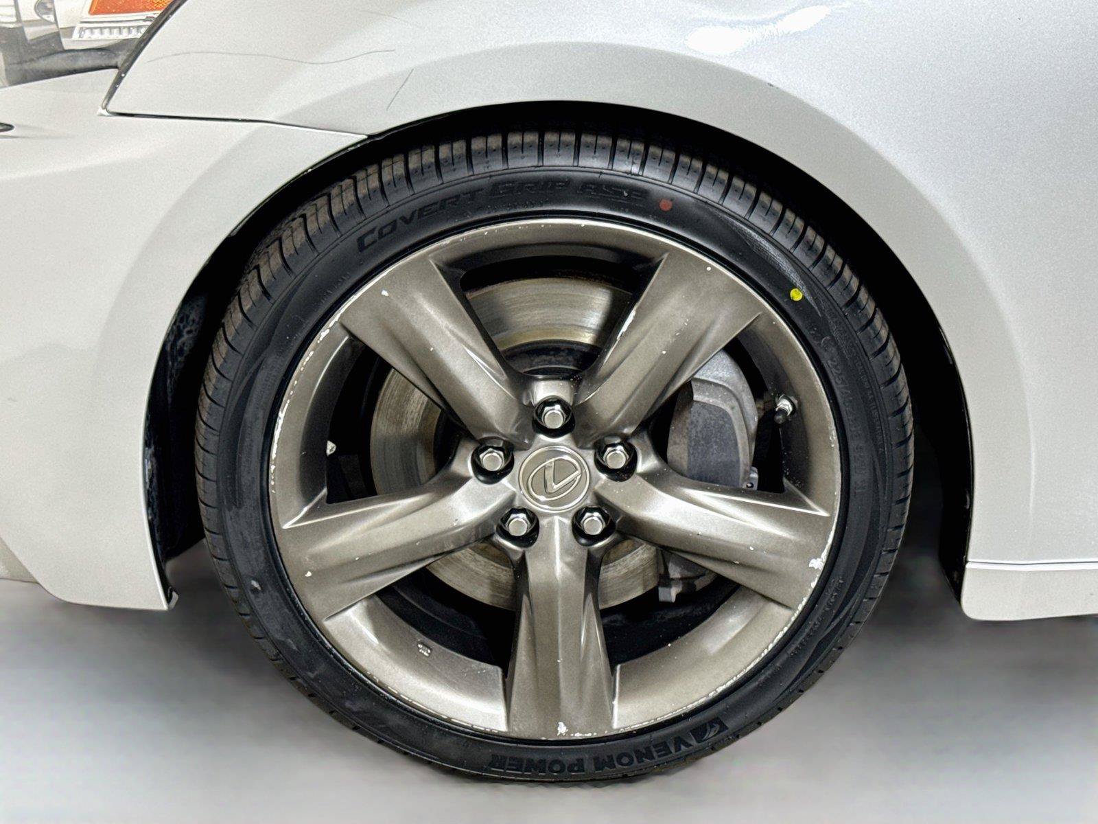 Used 2014 Lexus IS 350 AWD w/ Luxury Package w/Gray Wood image 30