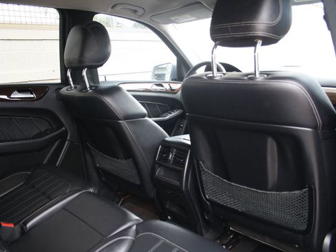 Used 2015 Mercedes-Benz GL 450 4MATIC image 14