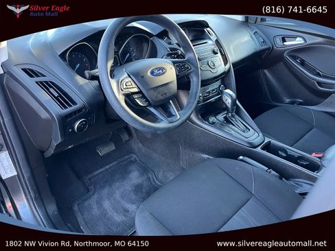 Used 2016 Ford Focus SE image 8