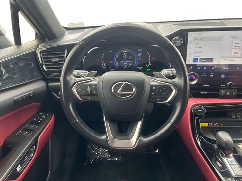 Used 2024 Lexus NX 350h AWD w/ Vision Package image 12