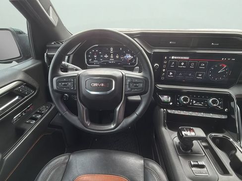 Used 2023 GMC Sierra 1500 AT4 w/ AT4 Premium Package AWD/4WD image 19