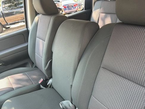 Used 2009 Nissan Titan SE RWD image 21