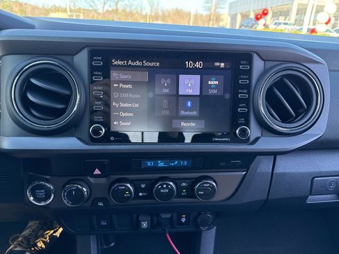 Used 2023 Toyota Tacoma TRD Off-Road image 12