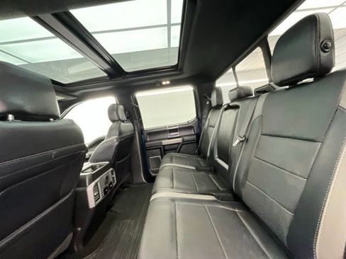 Used 2018 Ford F150 Raptor w/ Equipment Group 802A Luxury image 8