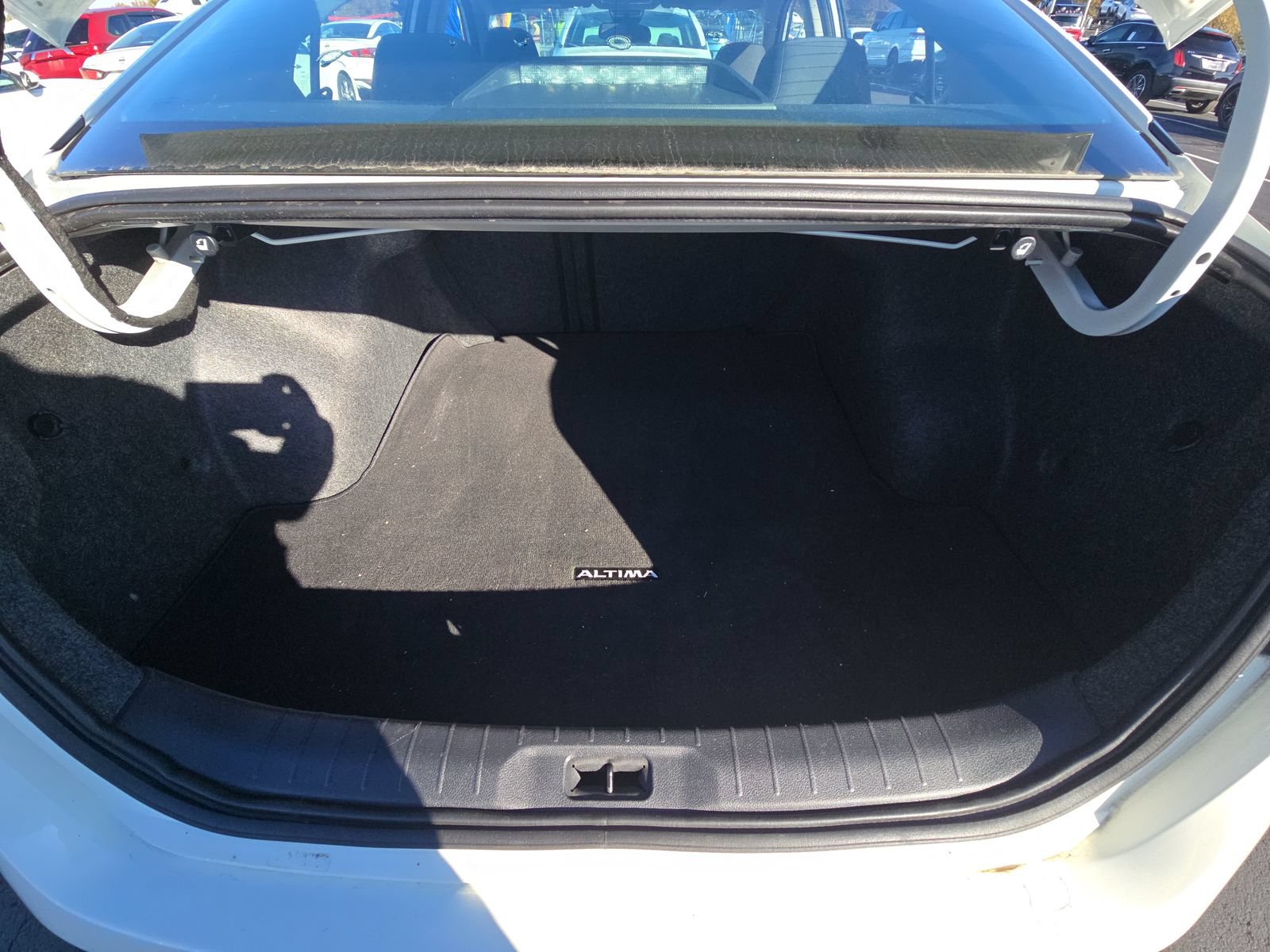 Used 2022 Nissan Altima 2.5 S FWD image 23