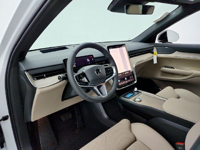 New 2026 Volvo EX90 Plus AWD/4WD image 20