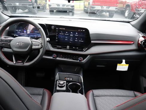 New 2026 Chevrolet Equinox RS FWD image 22