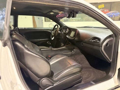 Used 2016 Dodge Challenger R/T Plus RWD image 11