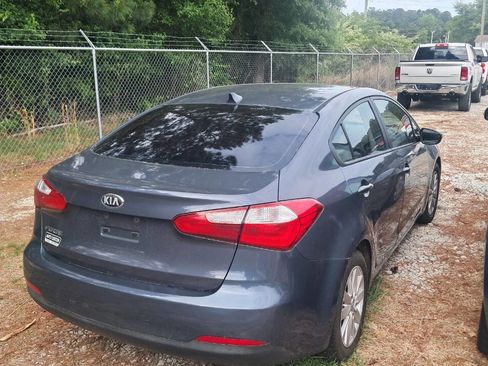 Used 2014 Kia Forte LX w/ Popular Package FWD image 4