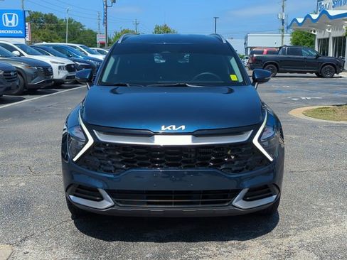 Used 2023 Kia Sportage EX AWD/4WD image 9