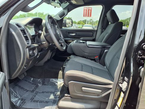 Used 2025 RAM 1500 Tradesman RWD image 10