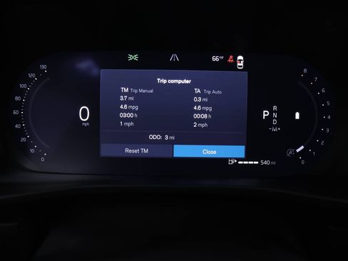 New 2026 Volvo XC40 B5 Plus w/ Climate Package image 10