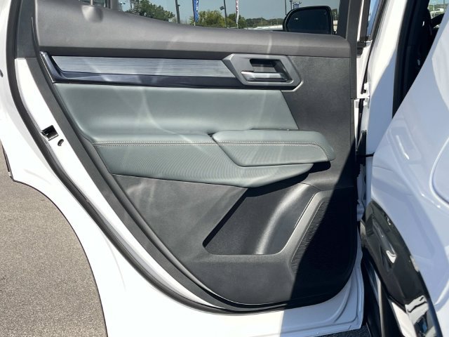 New 2027 GMC Terrain AT4 w/ Convenience Package III AWD/4WD image 20