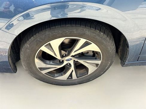 Certified 2022 Subaru Legacy AWD/4WD image 5