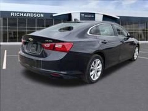Used 2023 Chevrolet Malibu LT w/ Driver Confidence Package image 9