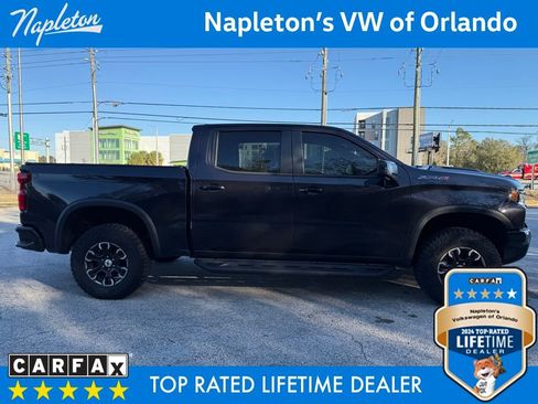 Used 2022 Chevrolet Silverado 1500 ZR2 w/ Technology Package image 8