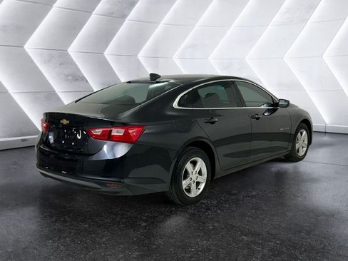 Used 2023 Chevrolet Malibu LS FWD image 4
