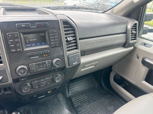 Used 2018 Ford F450 XL w/ Power Equipment Group AWD/4WD image 35