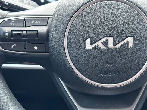 Used 2024 Kia Sportage LX FWD image 17