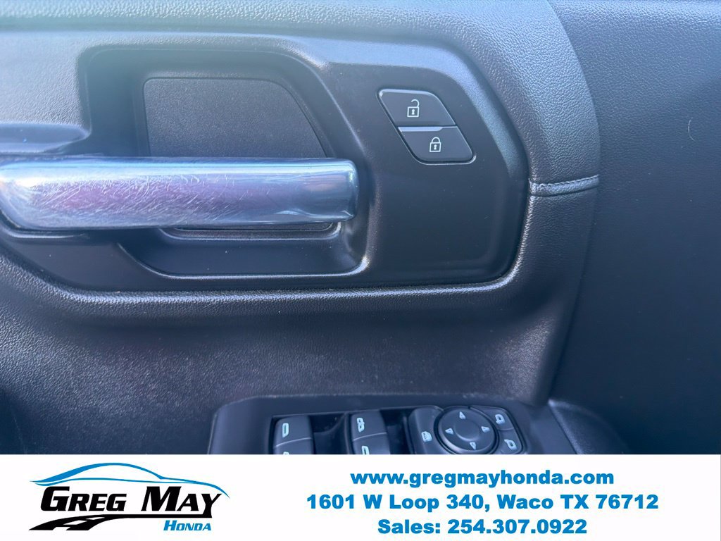 Used 2020 Chevrolet Silverado 1500 LT w/ Texas Edition RWD image 11
