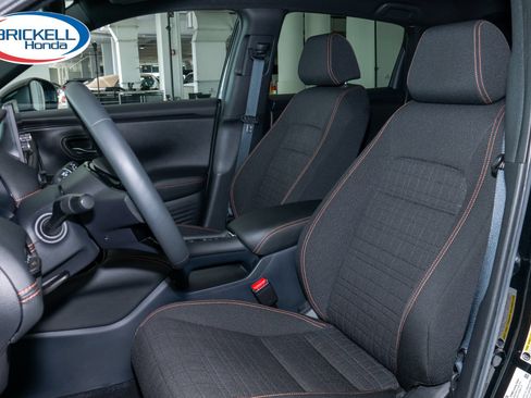 Used 2024 Honda HR-V Sport image 17