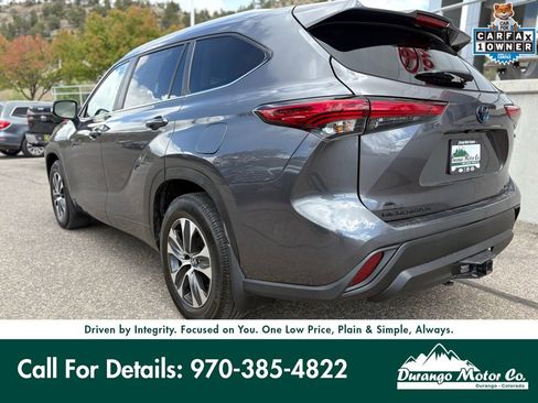 Used 2023 Toyota Highlander XLE image 5