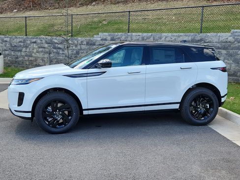 Certified 2026 Land Rover Range Rover Evoque S image 6
