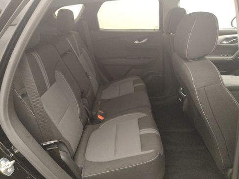 Used 2024 Chevrolet Blazer LT w/ Convenience Package FWD image 19
