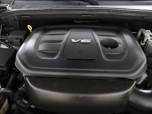 Used 2019 Jeep Grand Cherokee Limited AWD/4WD image 19