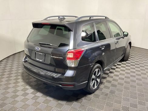 Used 2018 Subaru Forester 2.5i Premium image 16