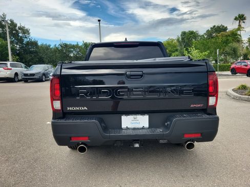 Certified 2025 Honda Ridgeline Sport image 5
