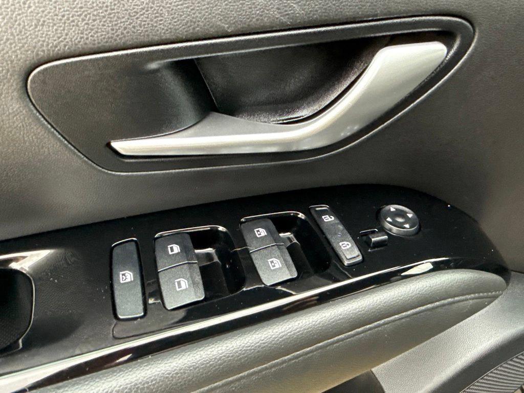 Used 2024 Hyundai Santa Cruz Limited AWD/4WD image 48